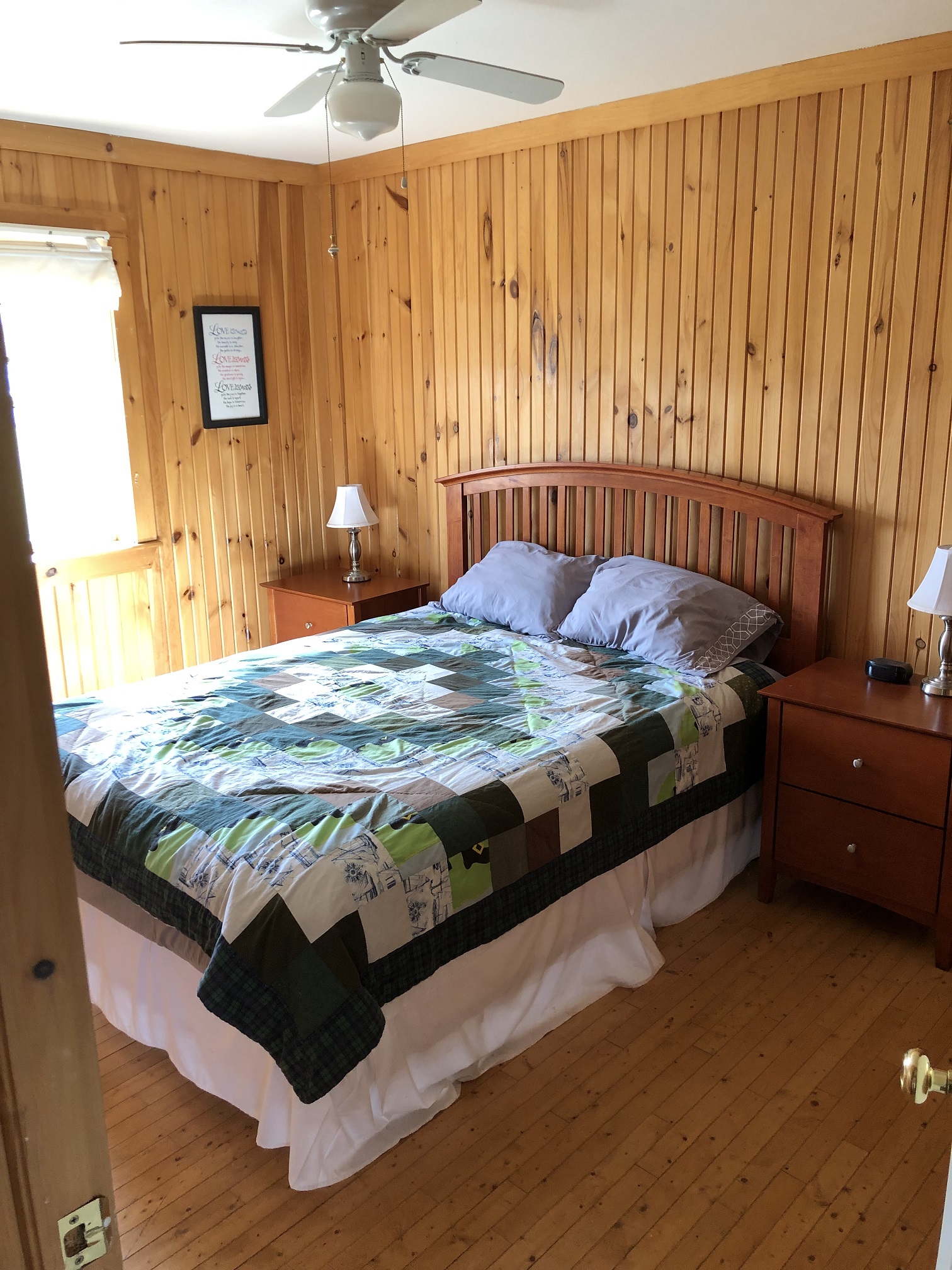 Captains Den | Sunrise Shore Cottages | Bedroom